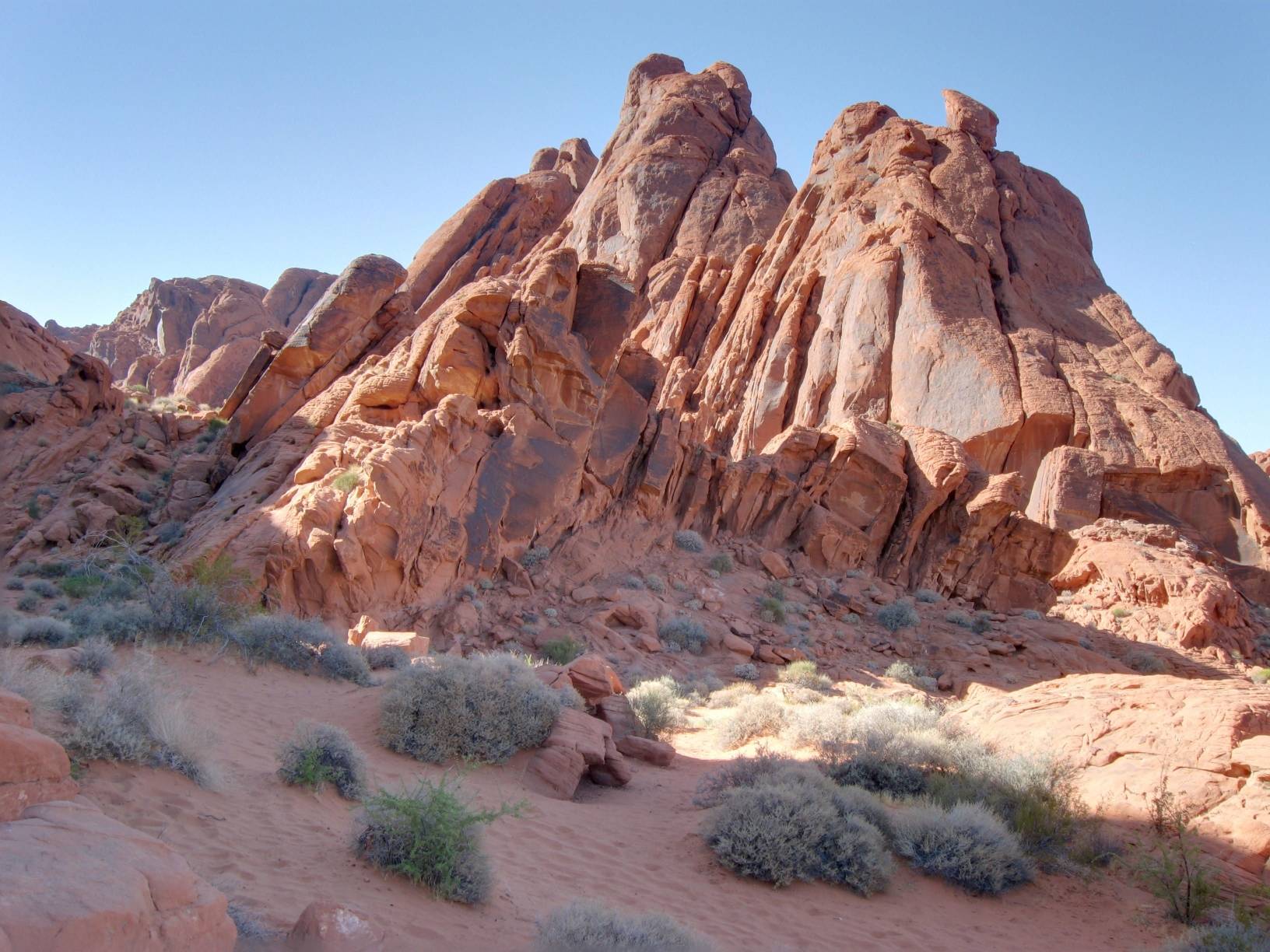 Image: A red sandstone rock formation along the White Domes Road