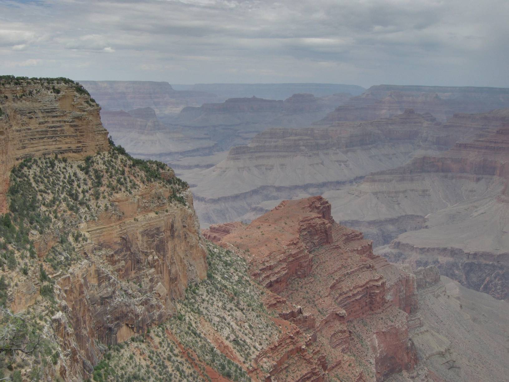 Image: The Grand Canyon as seen from the Hermit's Rest point